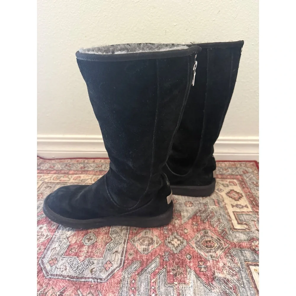 UGG Australia Kensington 5119 Black Suede Rear Zip Tall Shearling Boots Womens 8